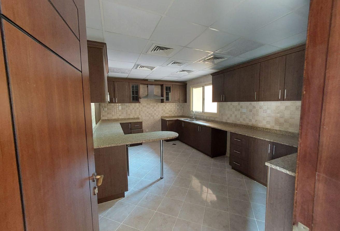 TOWNHOUSE VILLA WITH MAIDS ROOM AND GARDEN SPACE photo 6