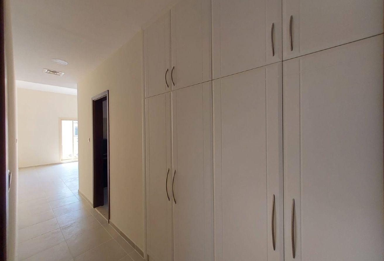 TOWNHOUSE VILLA WITH MAIDS ROOM AND GARDEN SPACE photo 16