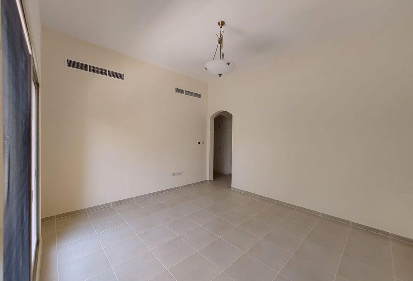 TOWNHOUSE VILLA WITH MAIDS ROOM AND GARDEN SPACE photo 28