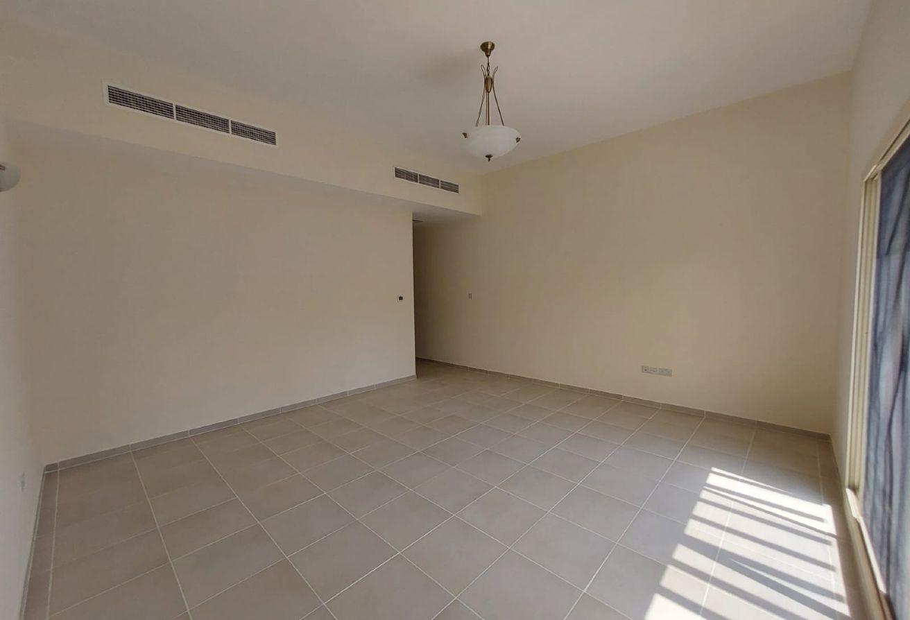 TOWNHOUSE VILLA WITH MAIDS ROOM AND GARDEN SPACE photo 19