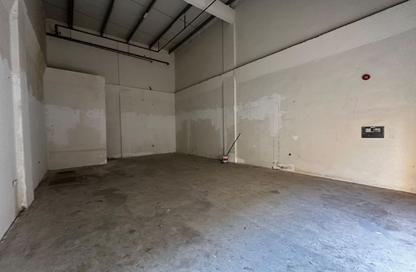 Warehouse - Studio - 2 for rent in Ajman Industrial 1 - Ajman Industrial Area - Ajman