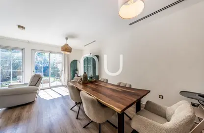 تاون هاوس - 2 غرف نوم - 3 حمامات للايجار في مثلث قرية جميرا - دبي