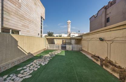 Villa - 3 - 5 for rent in Umm Suqeim 2 Villas - Umm Suqeim 2 - Umm Suqeim - Dubai