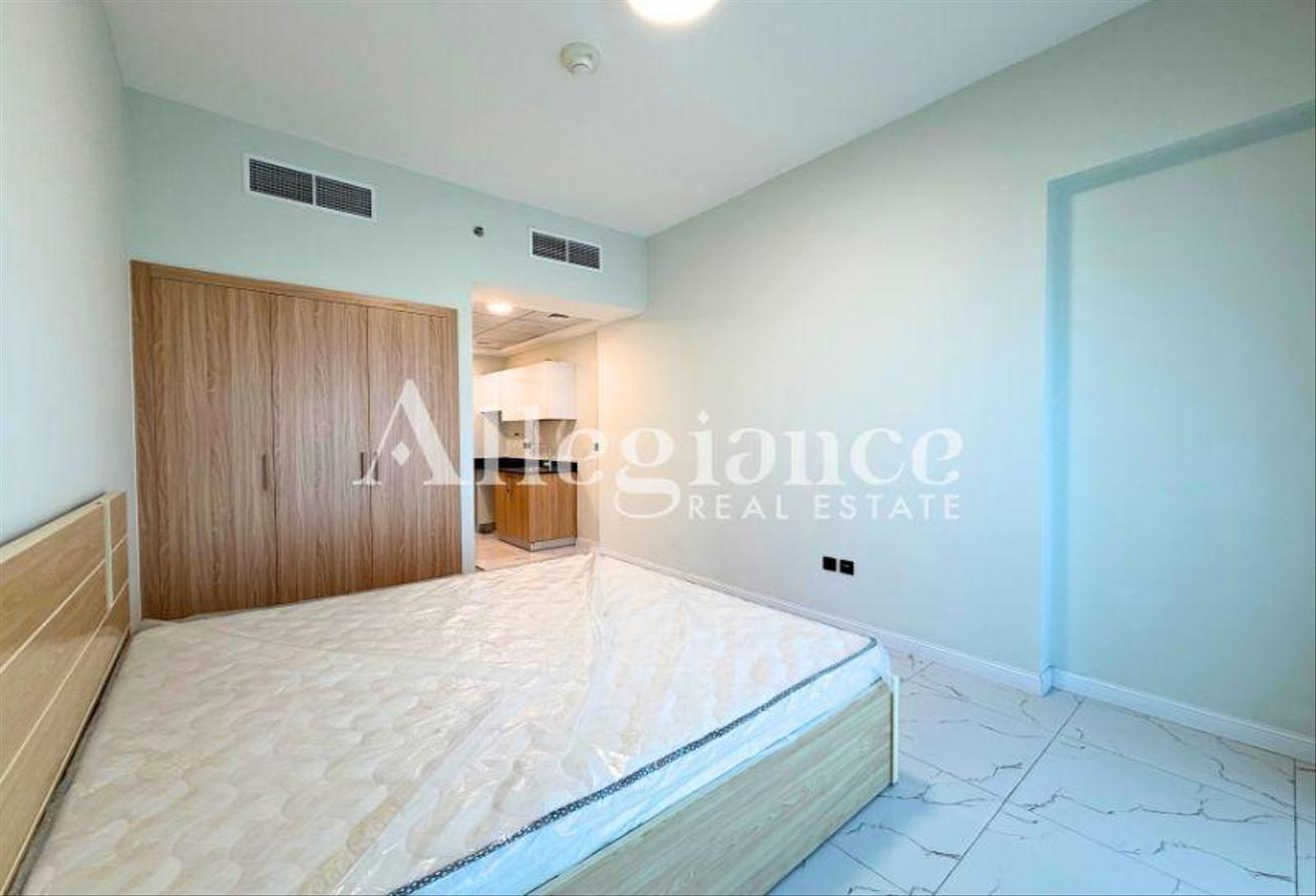 Semi Furnished Studio | At Metro l SZR View photo 6