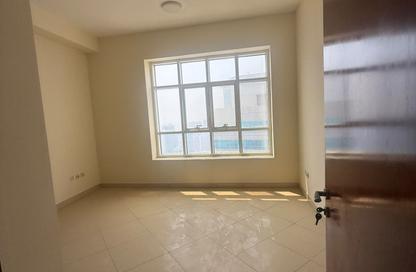 Apartment - 4 - 5 for sale in New Al Taawun Road - Al Taawun - Sharjah