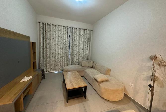 2P77B08YQWe - Property Image 3