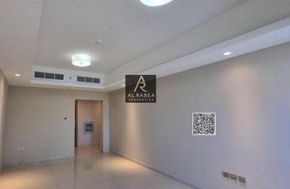Apartment - 1 Bedroom - 2 Bathrooms for rent in Gulfa Towers - Al Rashidiya 1 - Al Rashidiya - Ajman
