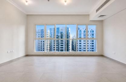 Apartment - 1 Bedroom - 2 Bathrooms for rent in Tourist Club Area - Abu Dhabi