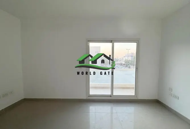 158220400 - Property Image 2