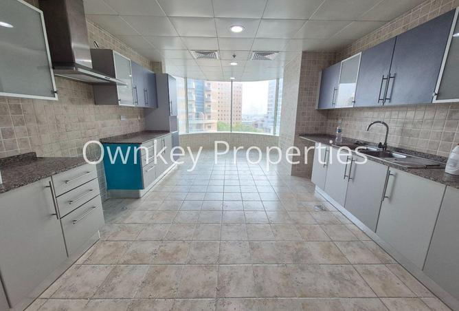 135178535 - Property Image 2