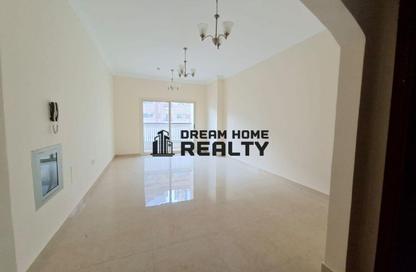 Apartment - 1 Bedroom - 2 Bathrooms for rent in Al Hafeet Tower - Al Taawun Street - Al Taawun - Sharjah Apartment - 1 Bedroom - 2 Bathrooms for rent in Al Hafeet Tower - Al Taawun Street - Al Taawun - Sharjah
