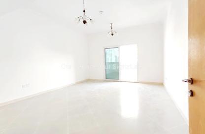 Apartment - 2 - 3 for rent in New Al Taawun Road - Al Taawun - Sharjah