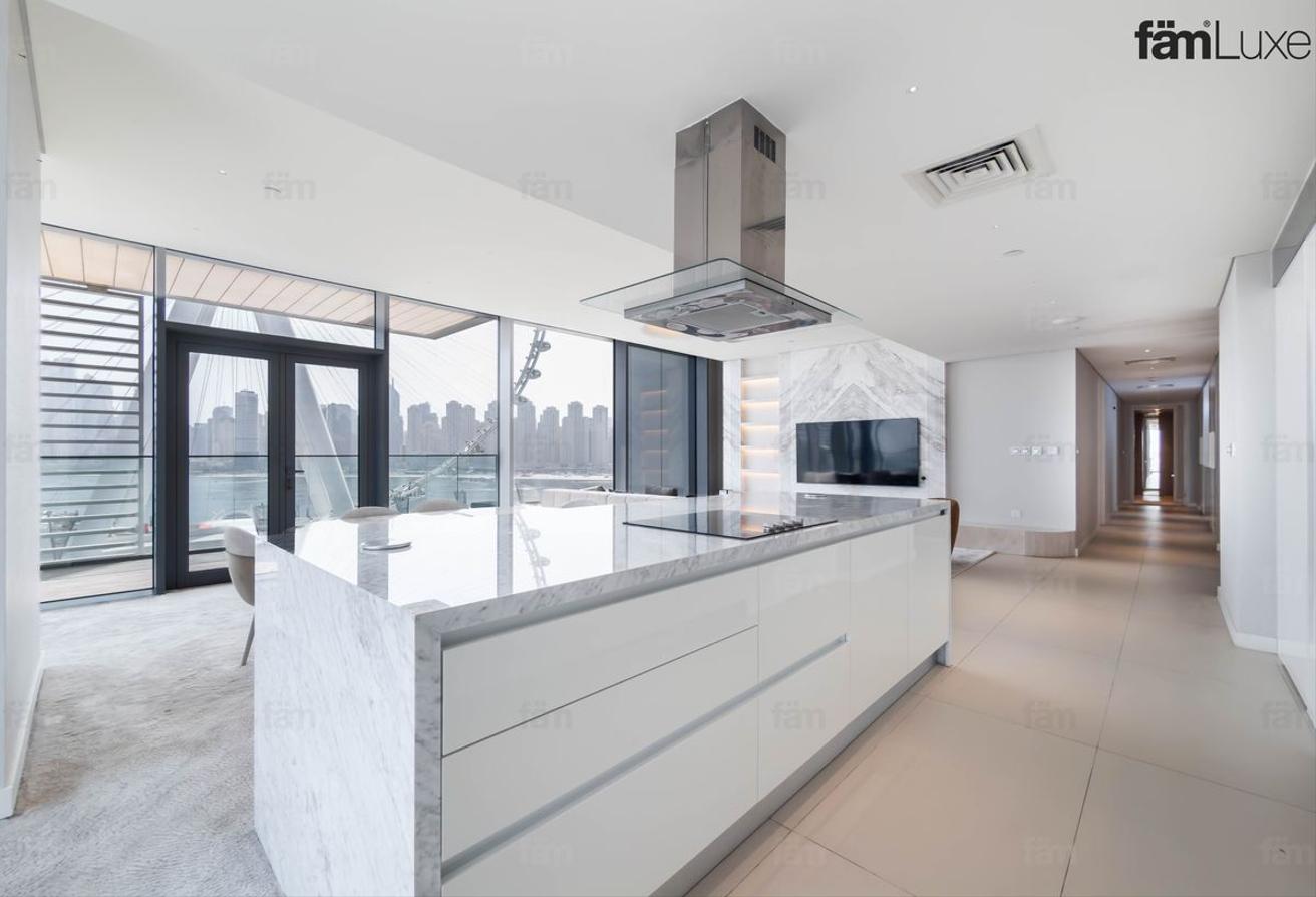 Spacious | Furnished | Unobstructed Sea View photo 5