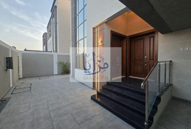 87448870 - Property Image 3
