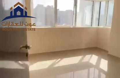 شقة - 2 غرف نوم - 2 حمامات للايجار في شارع التعاون الجديد - التعاون - الشارقة شقة - 2 غرف نوم - 2 حمامات للايجار في شارع التعاون الجديد - التعاون - الشارقة