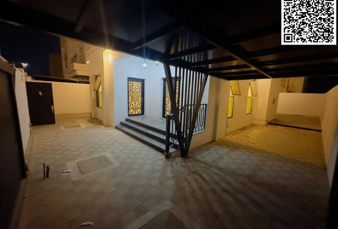 63282375 - Property Image 3