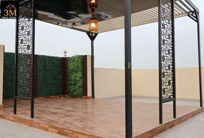 75781328 - Property Image 2