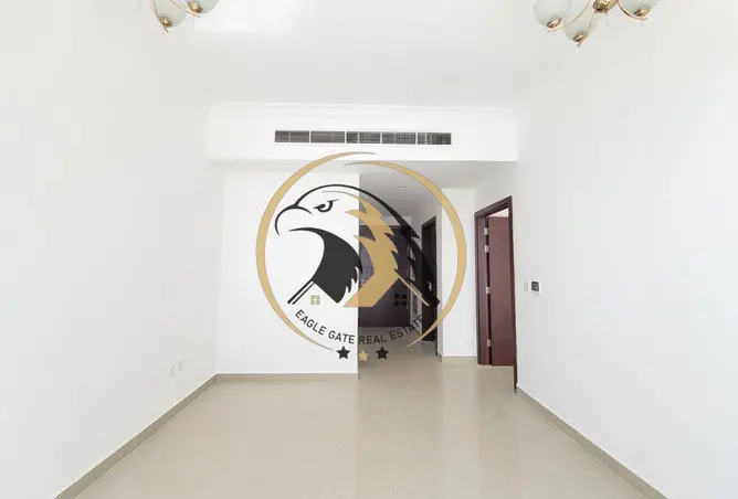 156021160 - Property Image 2
