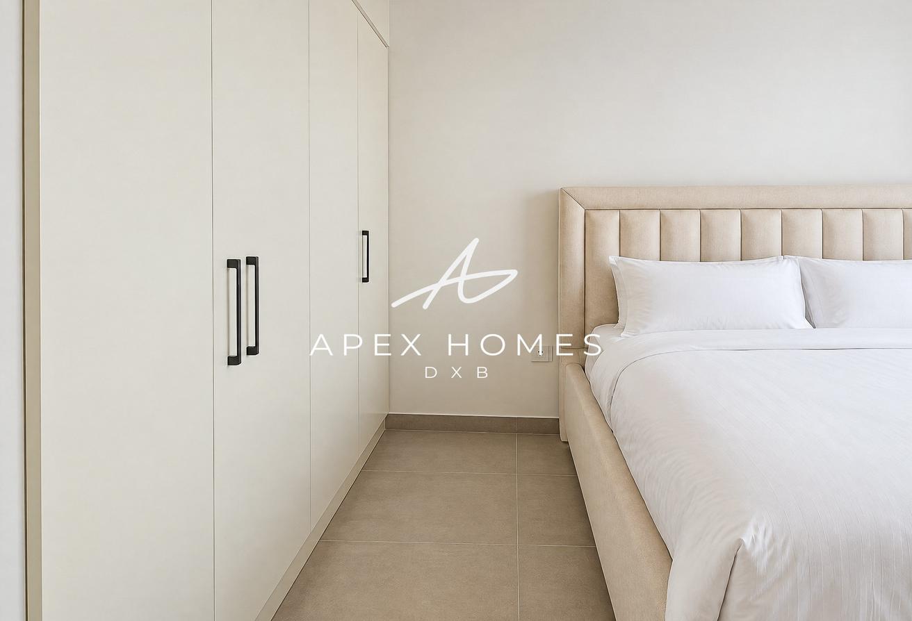 Upgraded | Fully-Furnished | Large Corner Plot photo 11