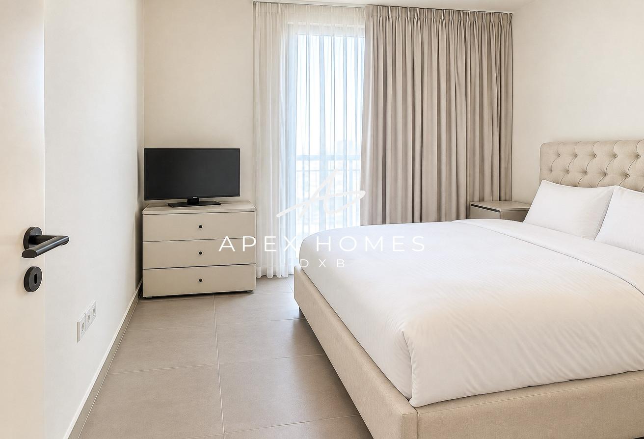 Upgraded | Fully-Furnished | Large Corner Plot photo 13