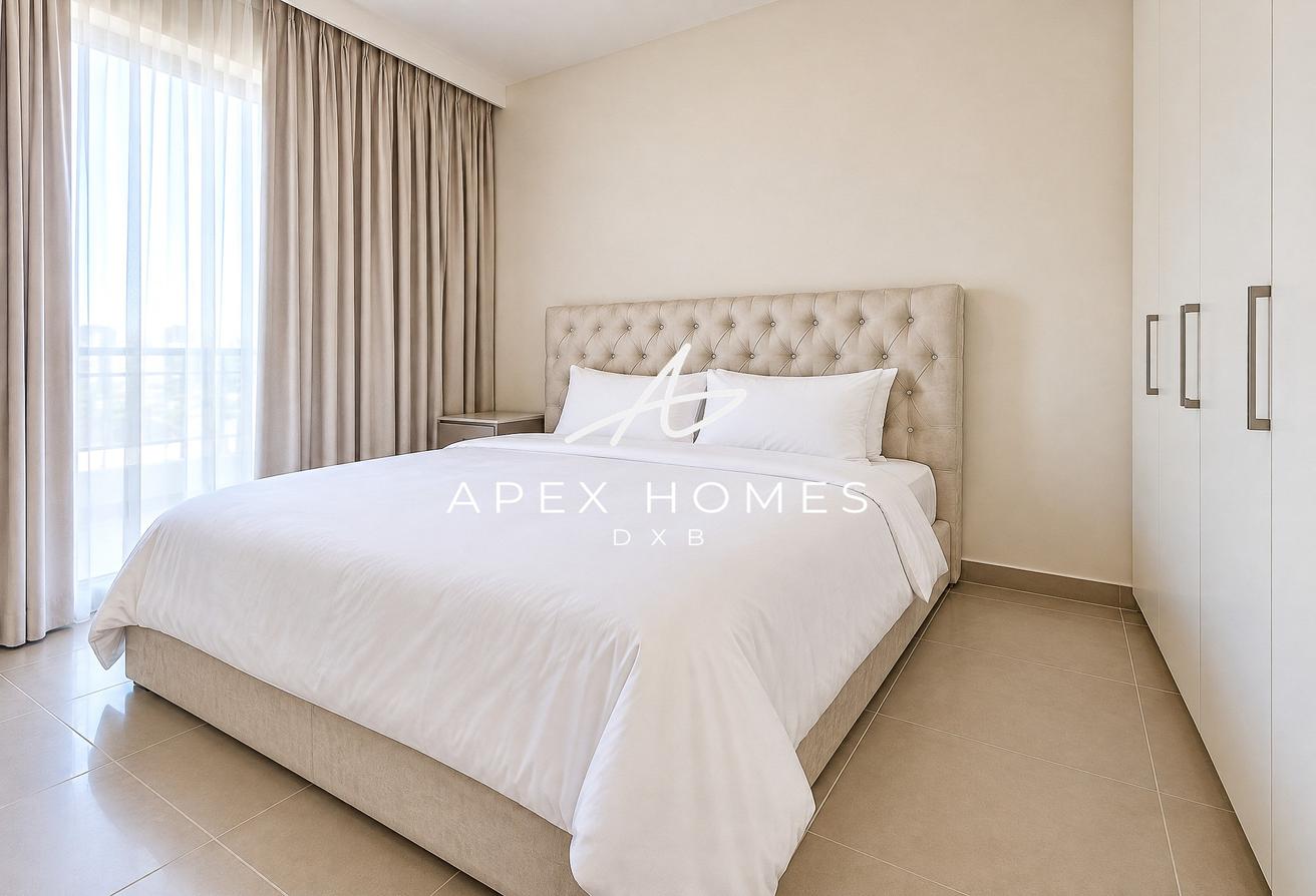 Upgraded | Fully-Furnished | Large Corner Plot photo 12
