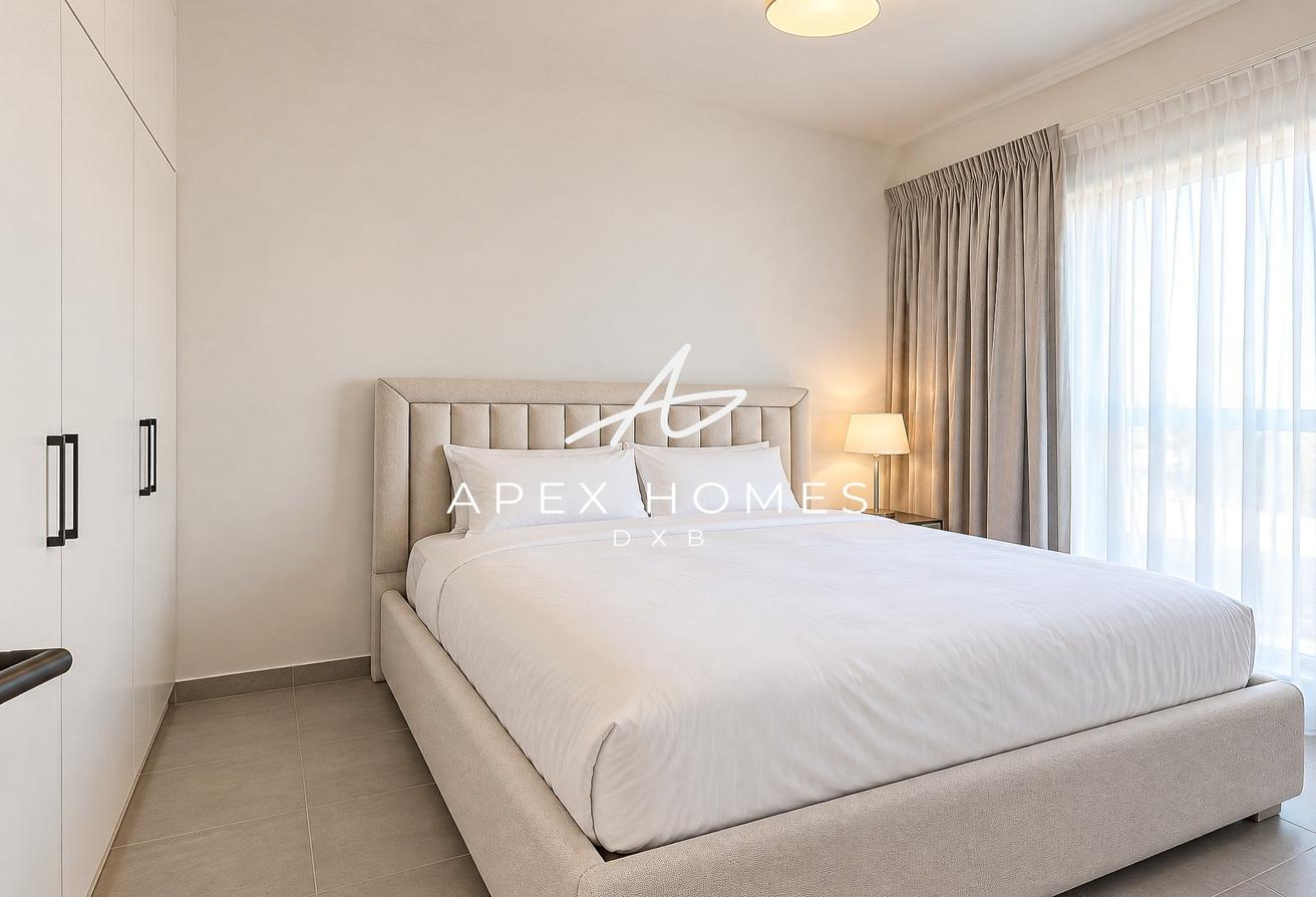Upgraded | Fully-Furnished | Large Corner Plot photo 8