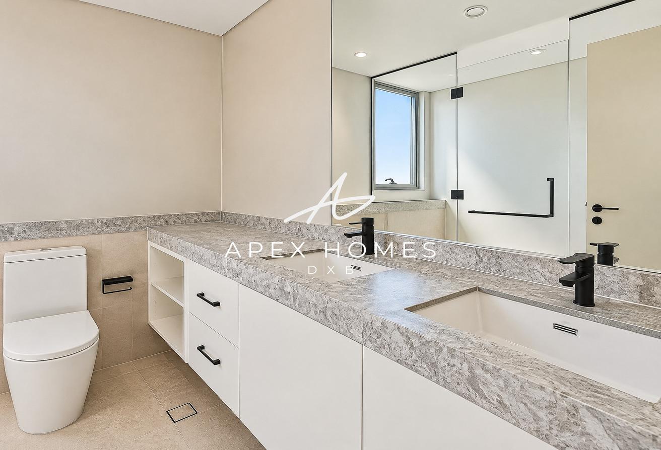 Upgraded | Fully-Furnished | Large Corner Plot photo 16