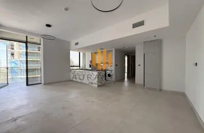 شقة - 2 غرف نوم - 2 حمامات للبيع في الأمل تاور - مدينة دبي الرياضية - دبي