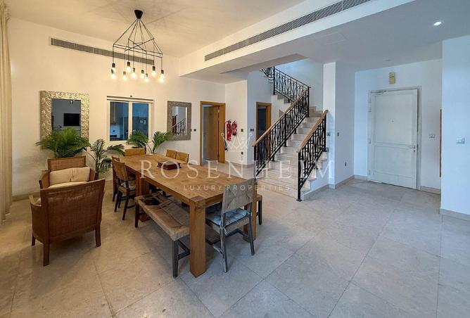 53989210 - Property Main Image