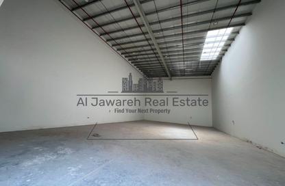 Warehouse - Studio - 1 Bathroom for rent in Umm Dir - Umm Al Quwain