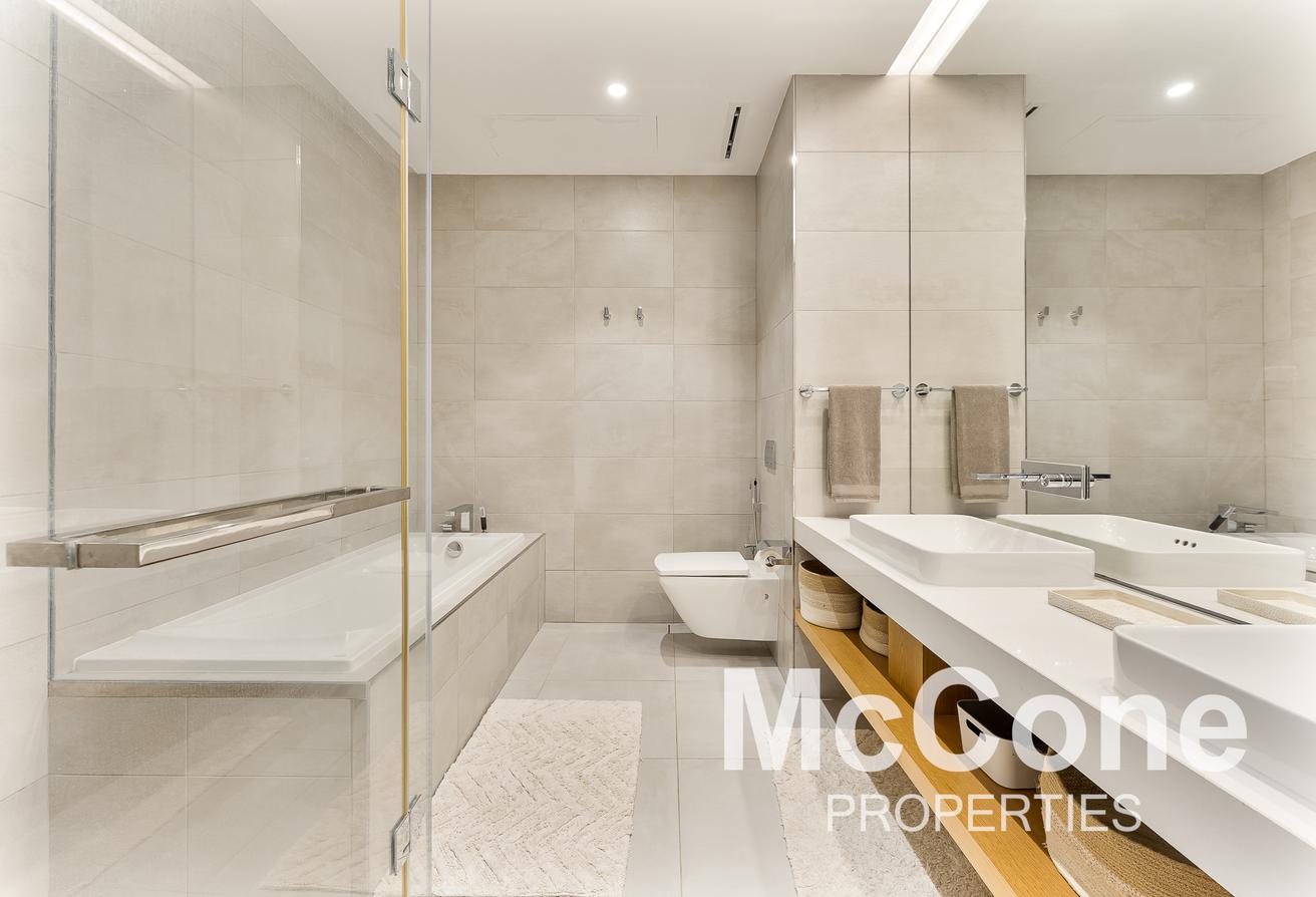 Ultra Luxury | Full Sea View | Rare Opportunity photo 7