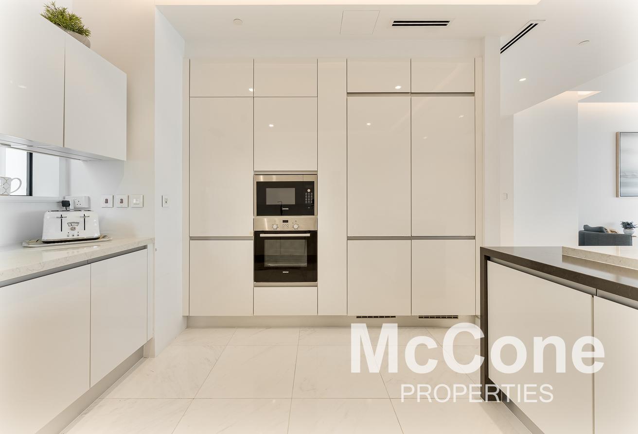 Ultra Luxury | Full Sea View | Rare Opportunity photo 5