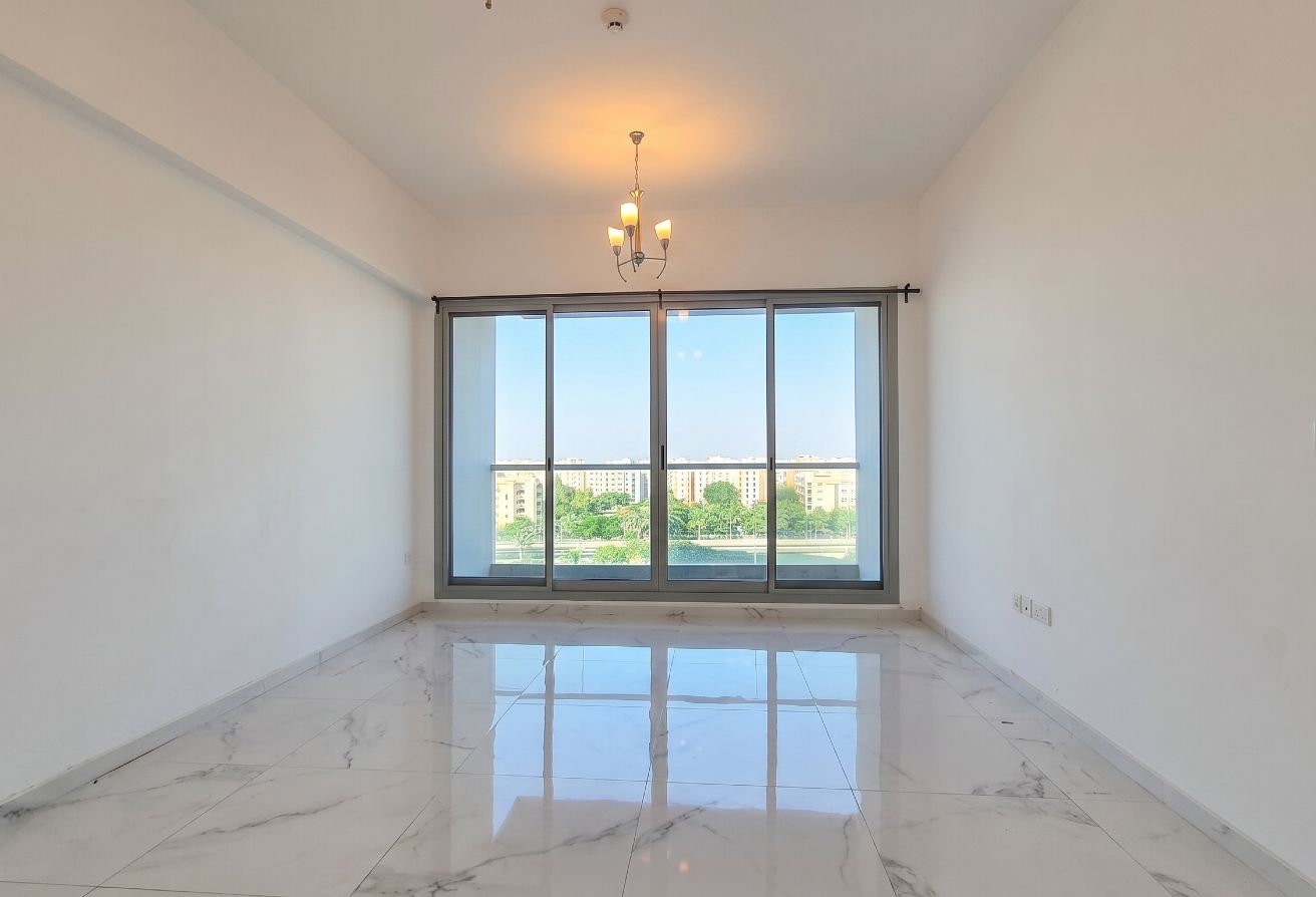 Plus Maid | Near Metro | Kitchen Appliances
