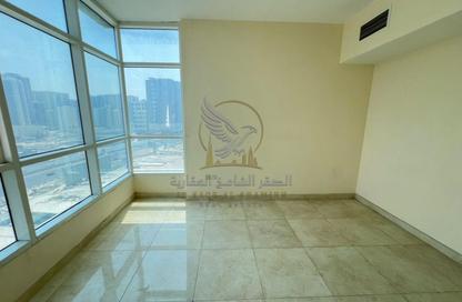 Apartment - 2 - 3 for rent in New Al Taawun Road - Al Taawun - Sharjah
