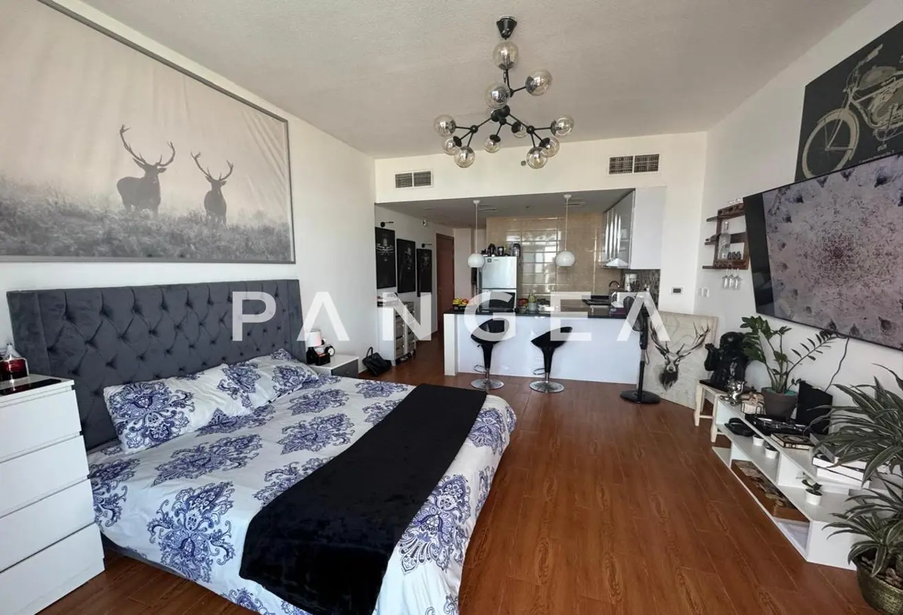 156905519 - Property Main Image