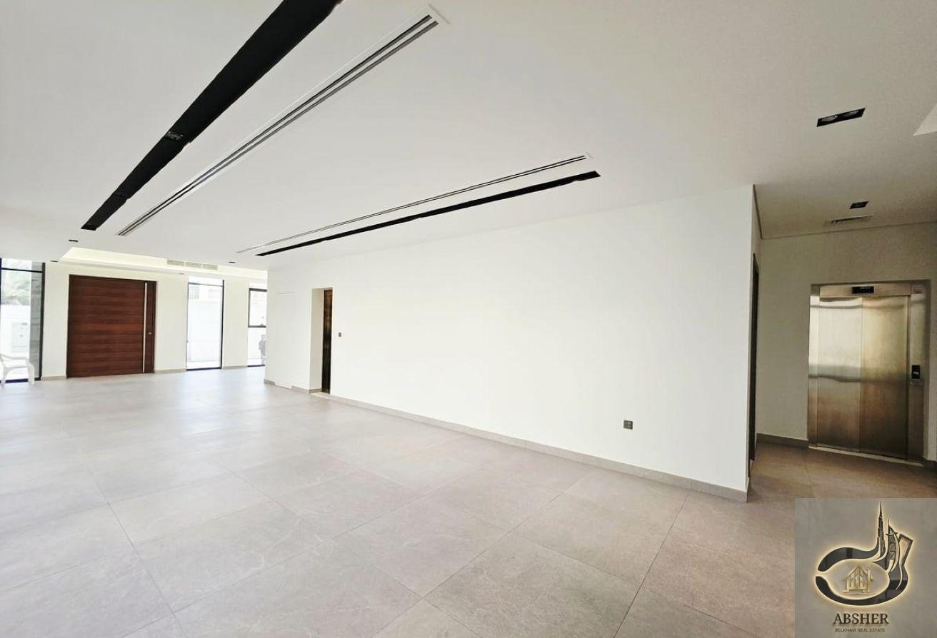 Modern Design Smart House 6 Bedrooms High Quality photo 4
