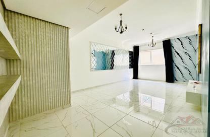 Apartment - 1 Bedroom - 2 Bathrooms for rent in Muwaileh 29 Building - Muwaileh - Sharjah