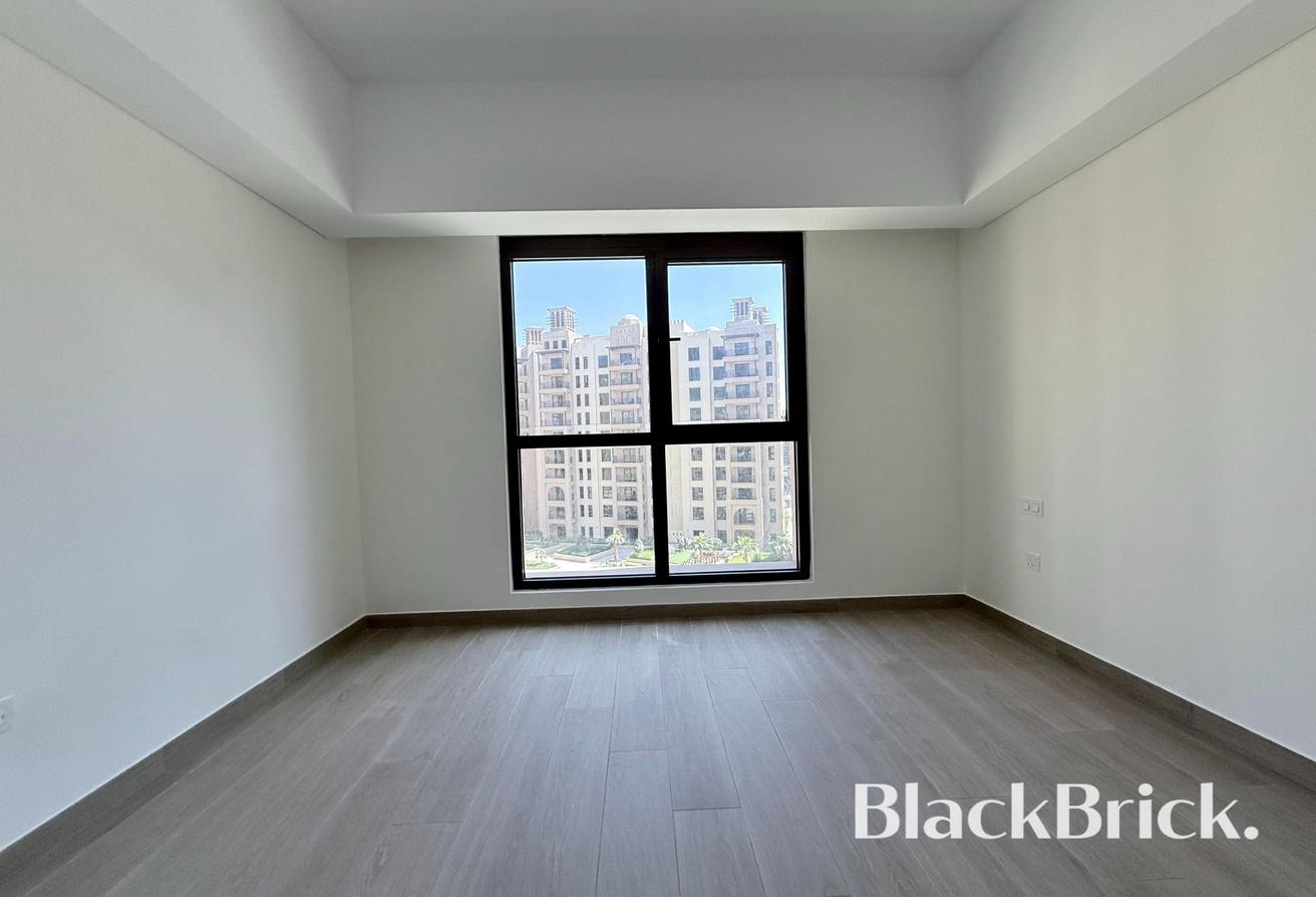 Unfurnished 3BR|Maids room|Laundry room|Pool View photo 8