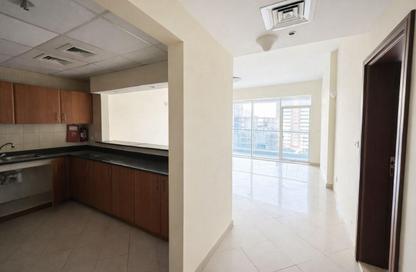 Apartment - 1 Bedroom - 2 Bathrooms for sale in Hub Canal 2 - Hub Golf View Apartments - Dubai Sports City - Dubai