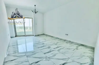 Apartment - 1 Bedroom - 2 Bathrooms for rent in New Al Taawun Road - Al Taawun - Sharjah