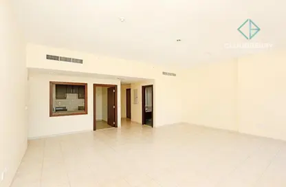 Apartment - 2 Bedrooms - 3 Bathrooms for rent in Executive Tower M - Executive Towers - Business Bay - Dubai