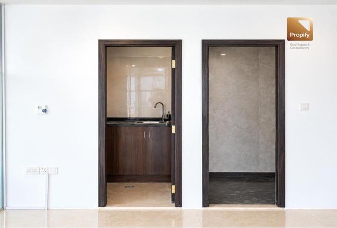 144625451 - Property Image 2
