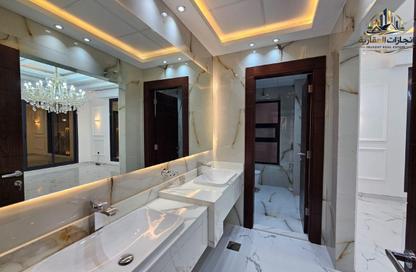 Villa - 4 - 7 for sale in Kabbali Hills - Al Helio 2 - Al Helio - Ajman