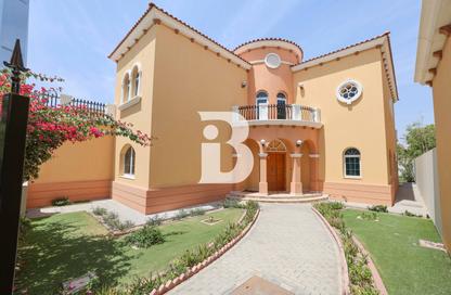 Villa - 5 Bedrooms - 5 Bathrooms for rent in District 1 - Jumeirah Park - Dubai