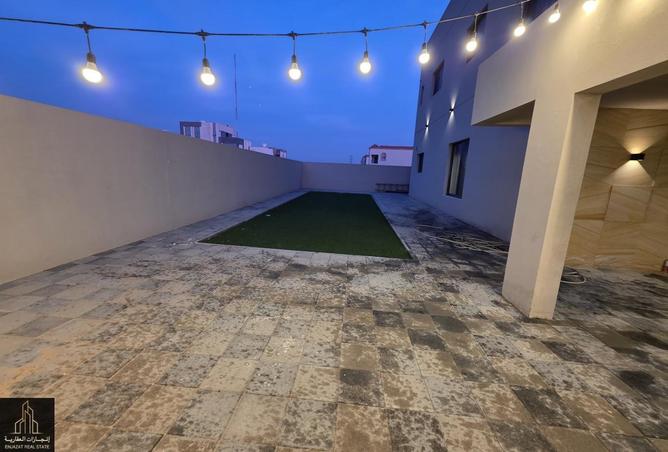 64429990 - Property Image 2