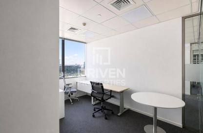 Full Floor - Studio - 2 for rent in Aurora Tower - Dubai Internet City - Dubai