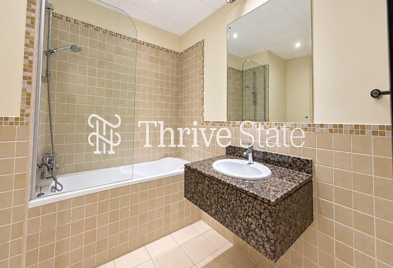 Fully Furnished | Vacant Now | Sea View photo 12