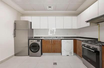 Apartment - 2 Bedrooms - 3 Bathrooms for rent in Marina Arcade Tower - Dubai Marina - Dubai