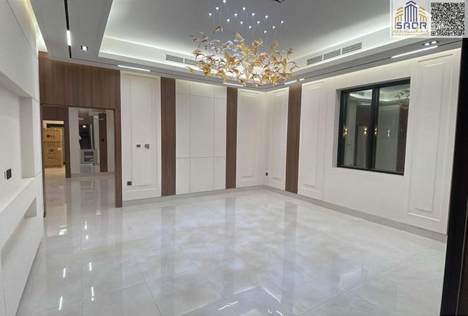 76163287 - صورة العقار 3