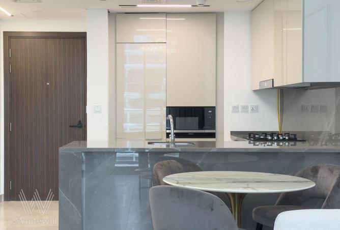 94010350 - Property Image 3